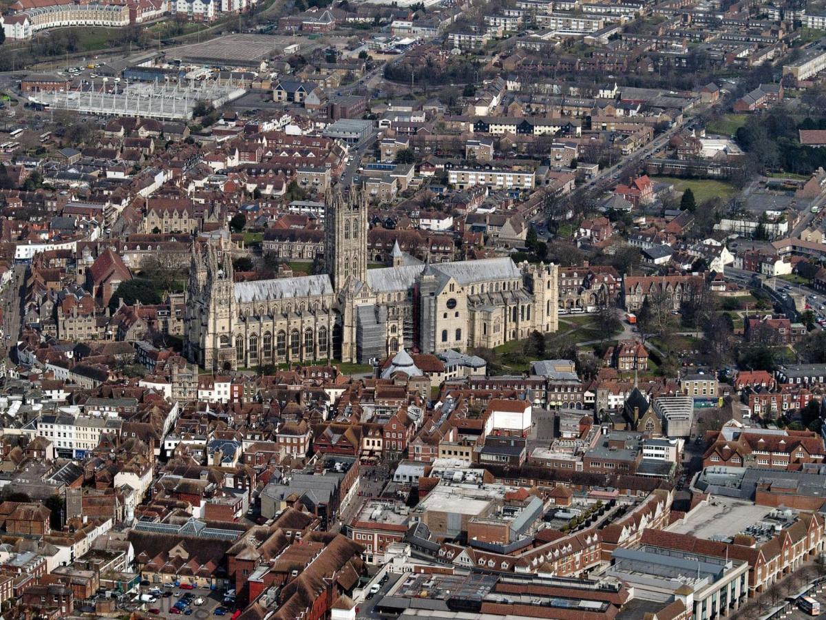 Canterbury Accommodations With Free Car Park Onsite And High Speed Wifi المظهر الخارجي الصورة
