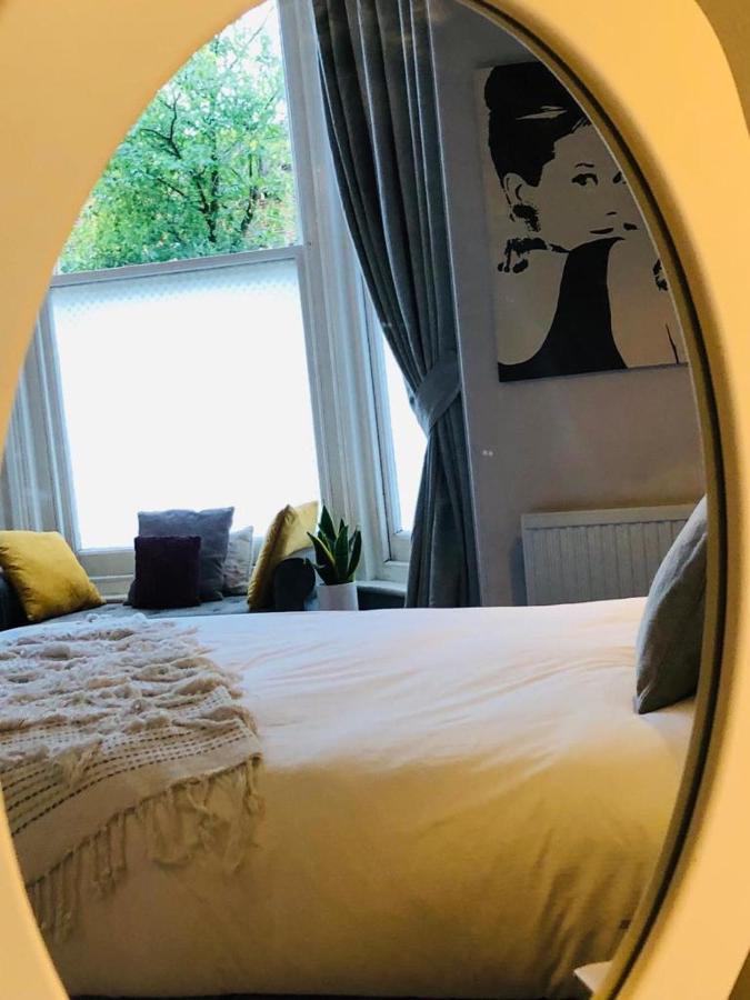 Canterbury Accommodations With Free Car Park Onsite And High Speed Wifi المظهر الخارجي الصورة