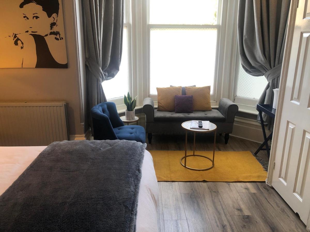 Canterbury Accommodations With Free Car Park Onsite And High Speed Wifi المظهر الخارجي الصورة