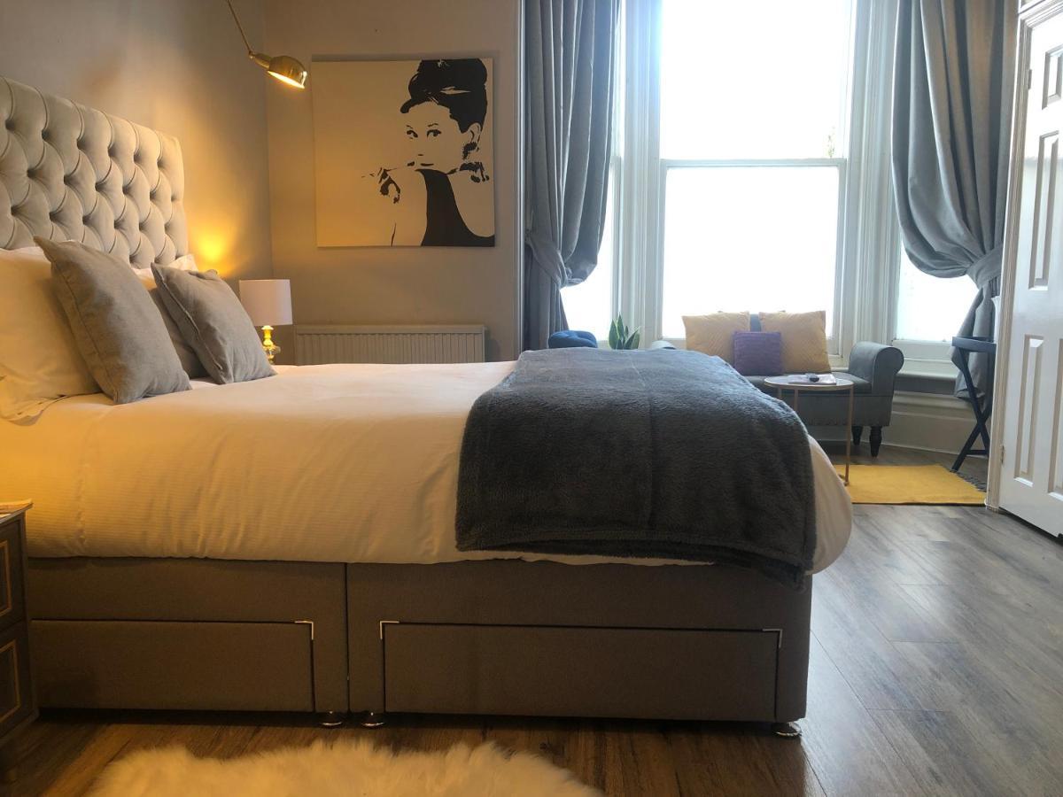 Canterbury Accommodations With Free Car Park Onsite And High Speed Wifi المظهر الخارجي الصورة