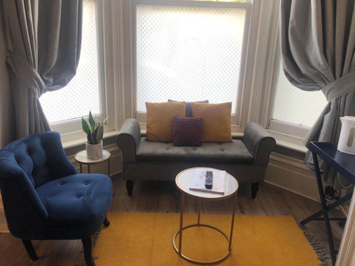 Canterbury Accommodations With Free Car Park Onsite And High Speed Wifi المظهر الخارجي الصورة