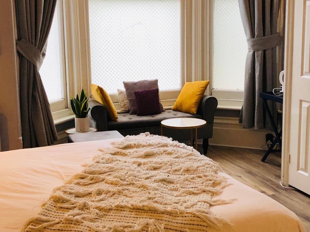 Canterbury Accommodations With Free Car Park Onsite And High Speed Wifi المظهر الخارجي الصورة