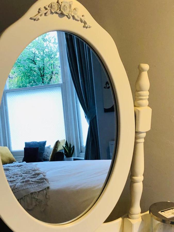 Canterbury Accommodations With Free Car Park Onsite And High Speed Wifi المظهر الخارجي الصورة
