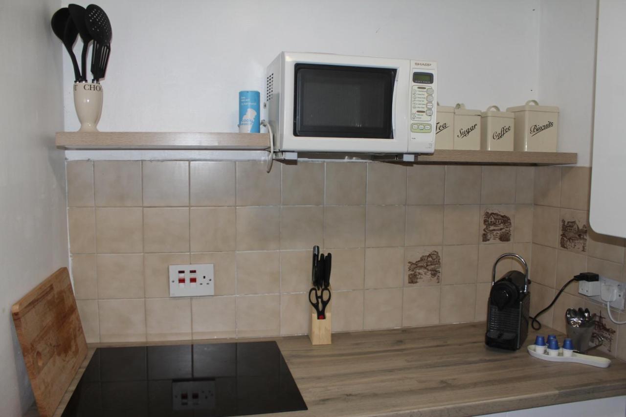 Canterbury Accommodations With Free Car Park Onsite And High Speed Wifi المظهر الخارجي الصورة