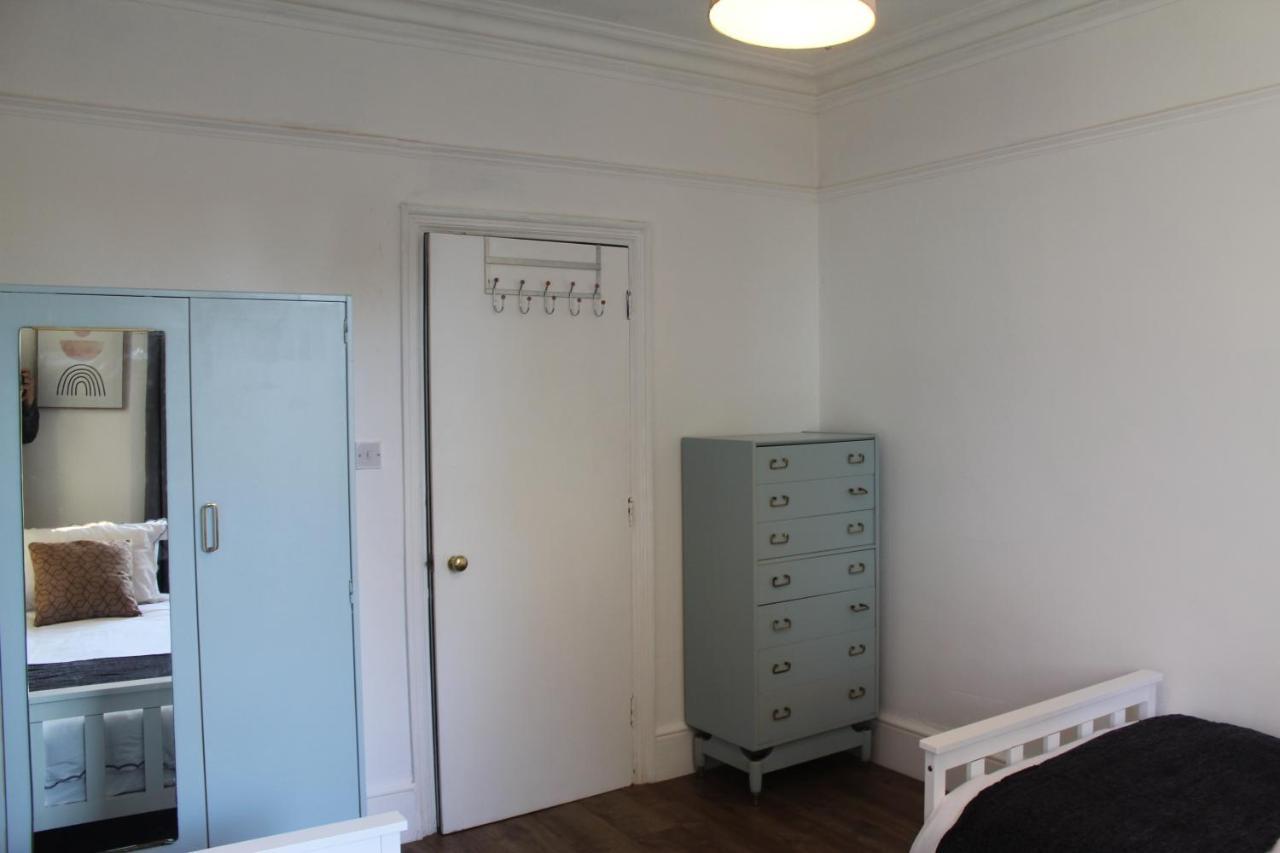 Canterbury Accommodations With Free Car Park Onsite And High Speed Wifi المظهر الخارجي الصورة