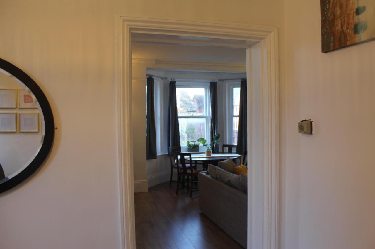 Canterbury Accommodations With Free Car Park Onsite And High Speed Wifi المظهر الخارجي الصورة