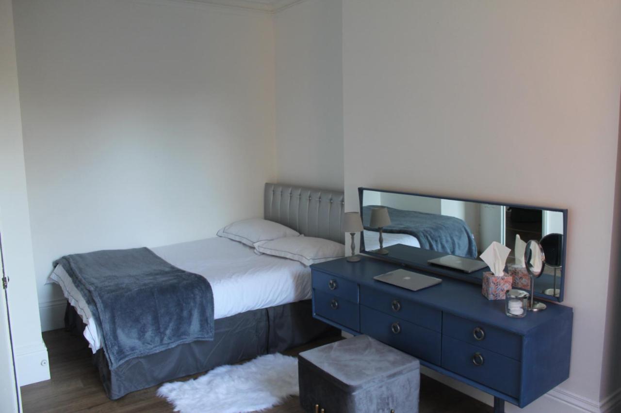 Canterbury Accommodations With Free Car Park Onsite And High Speed Wifi المظهر الخارجي الصورة