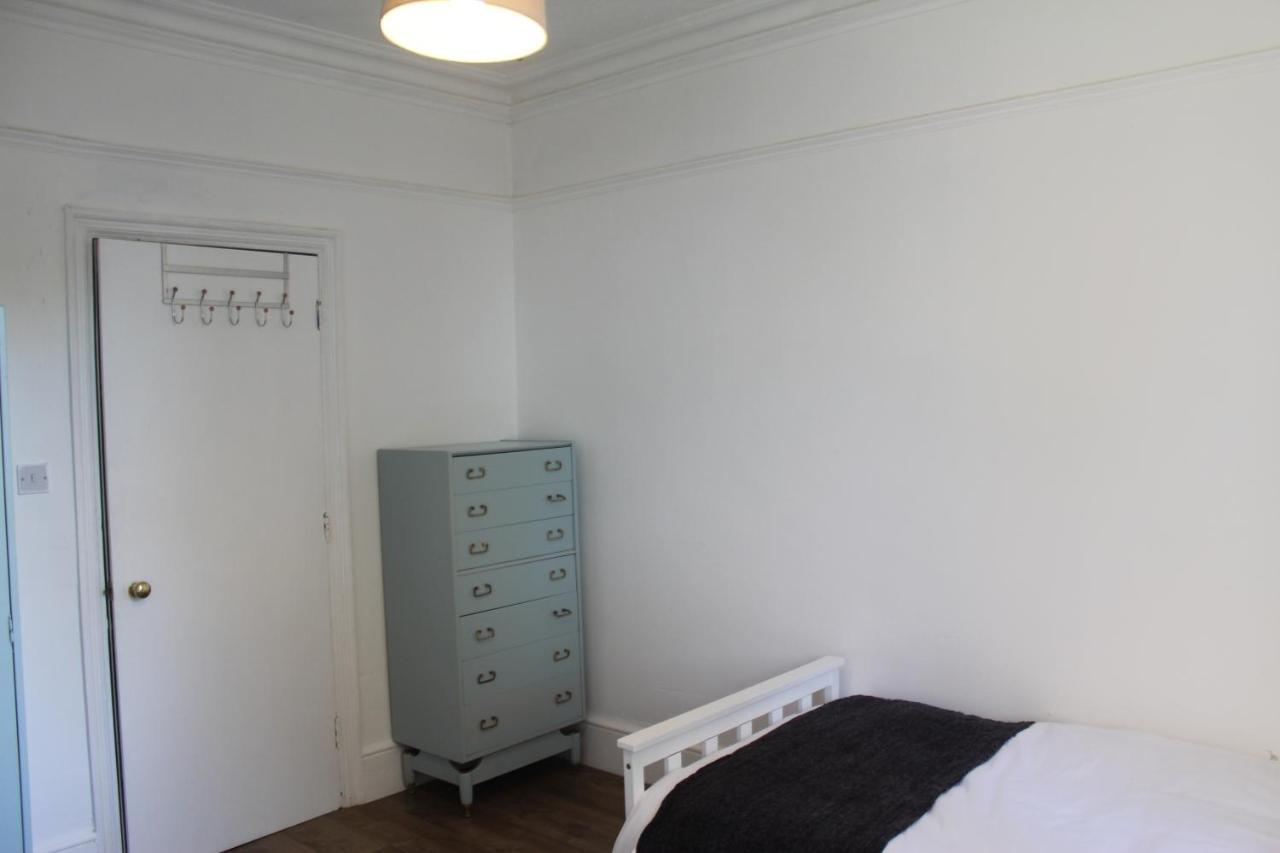 Canterbury Accommodations With Free Car Park Onsite And High Speed Wifi المظهر الخارجي الصورة