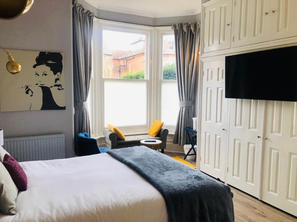 Canterbury Accommodations With Free Car Park Onsite And High Speed Wifi المظهر الخارجي الصورة
